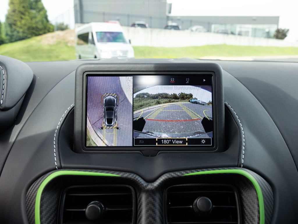 Used 2023 Aston Martin V12 Vantage RWD image 43