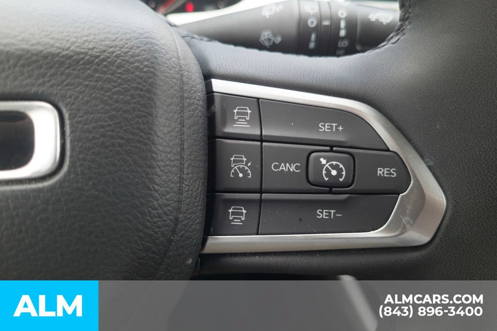 Used 2025 Jeep Compass Limited AWD/4WD image 27