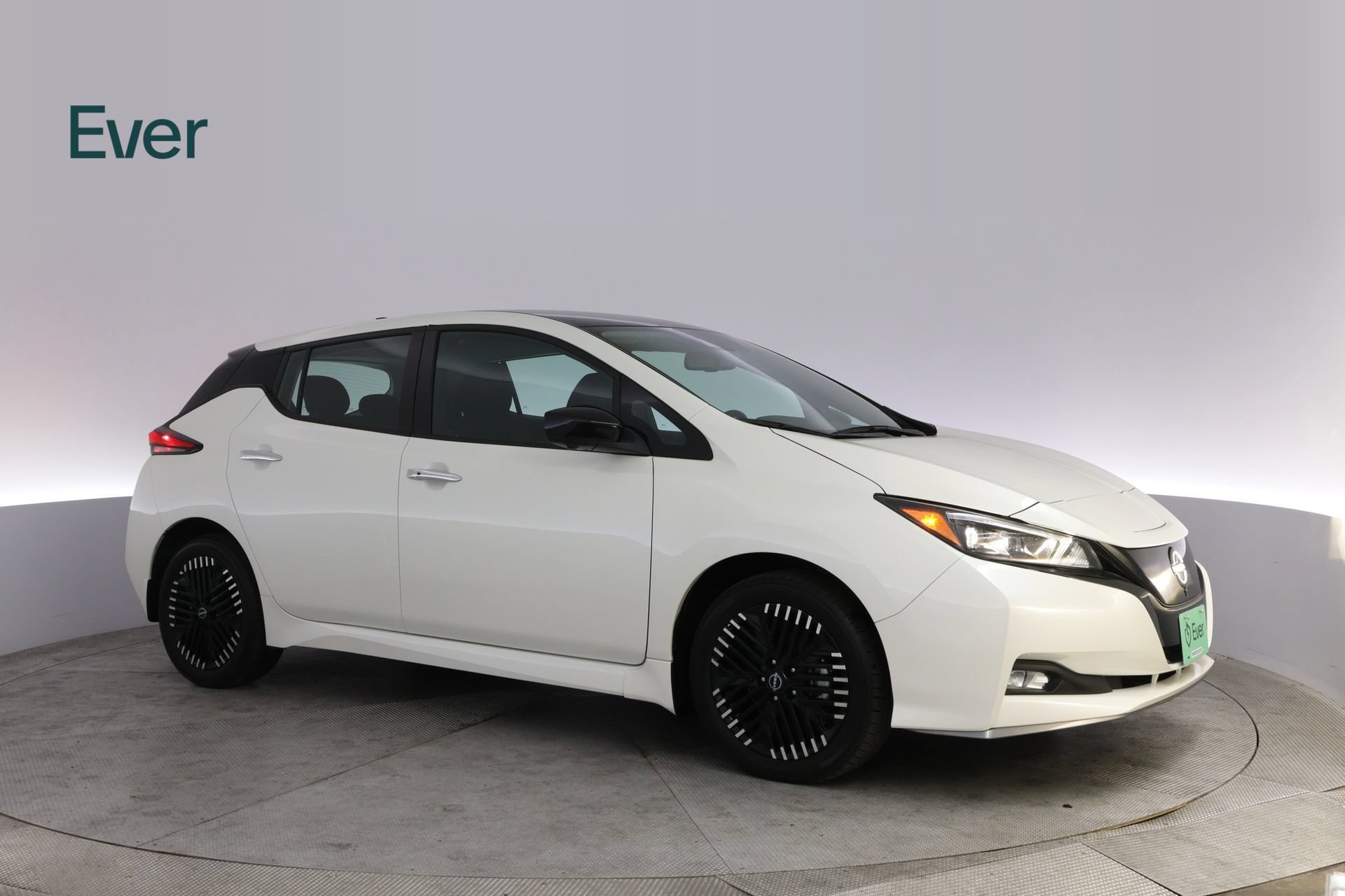 Used 2024 Nissan Leaf SV Plus FWD image 14