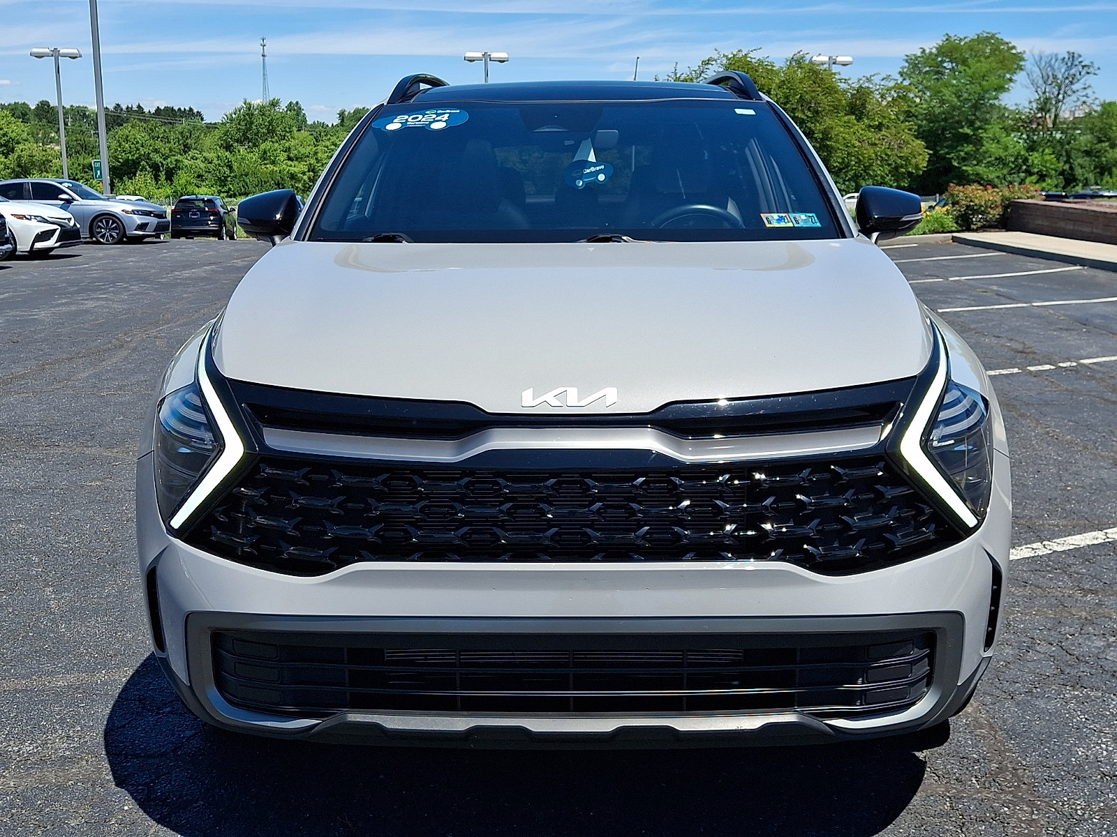 Used 2024 Kia Sportage X-Line w/ X-Line Premium Package AWD/4WD image 2