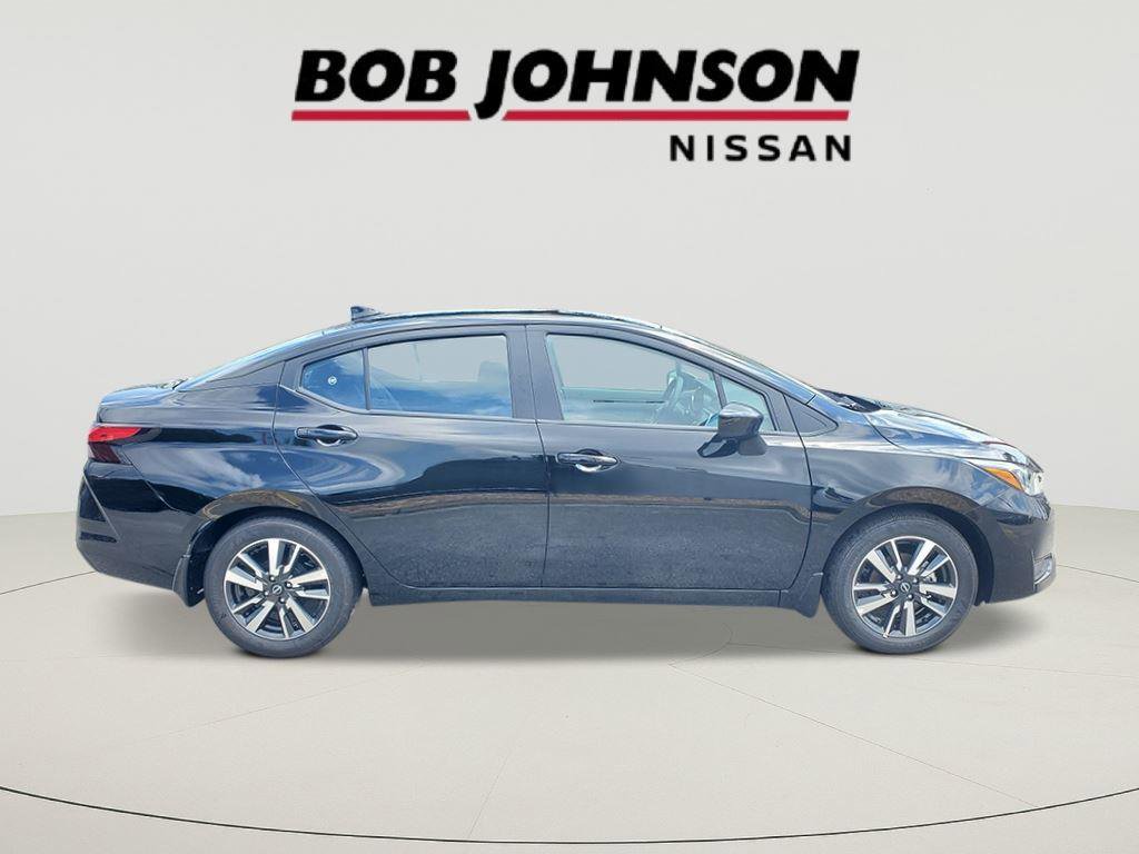 New 2025 Nissan Versa SV w/ Trunk Package FWD image 2