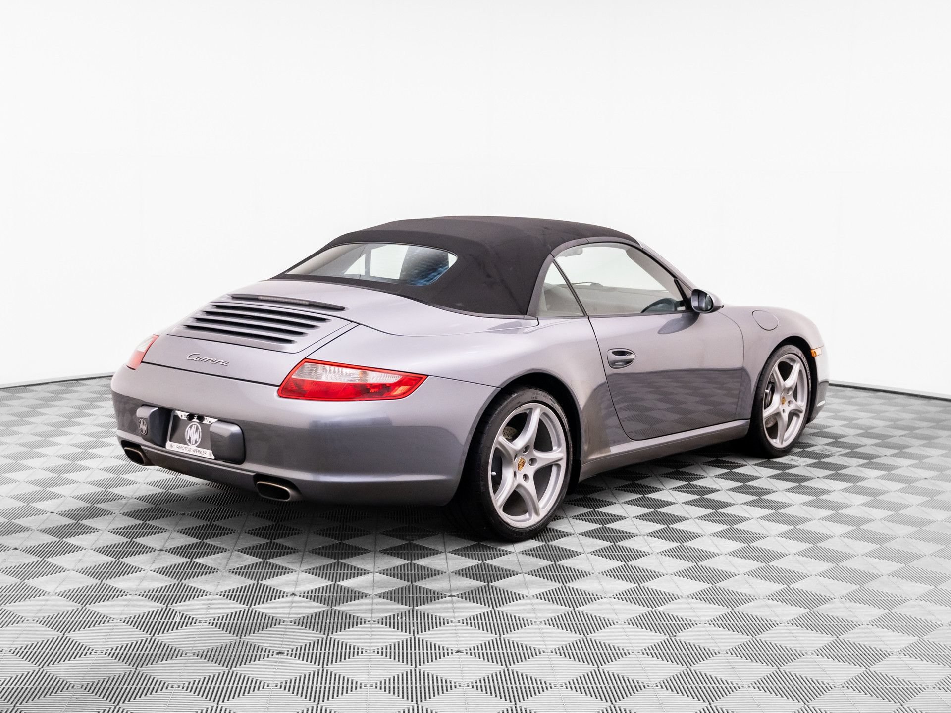 Used 2006 Porsche 911 Carrera RWD image 8