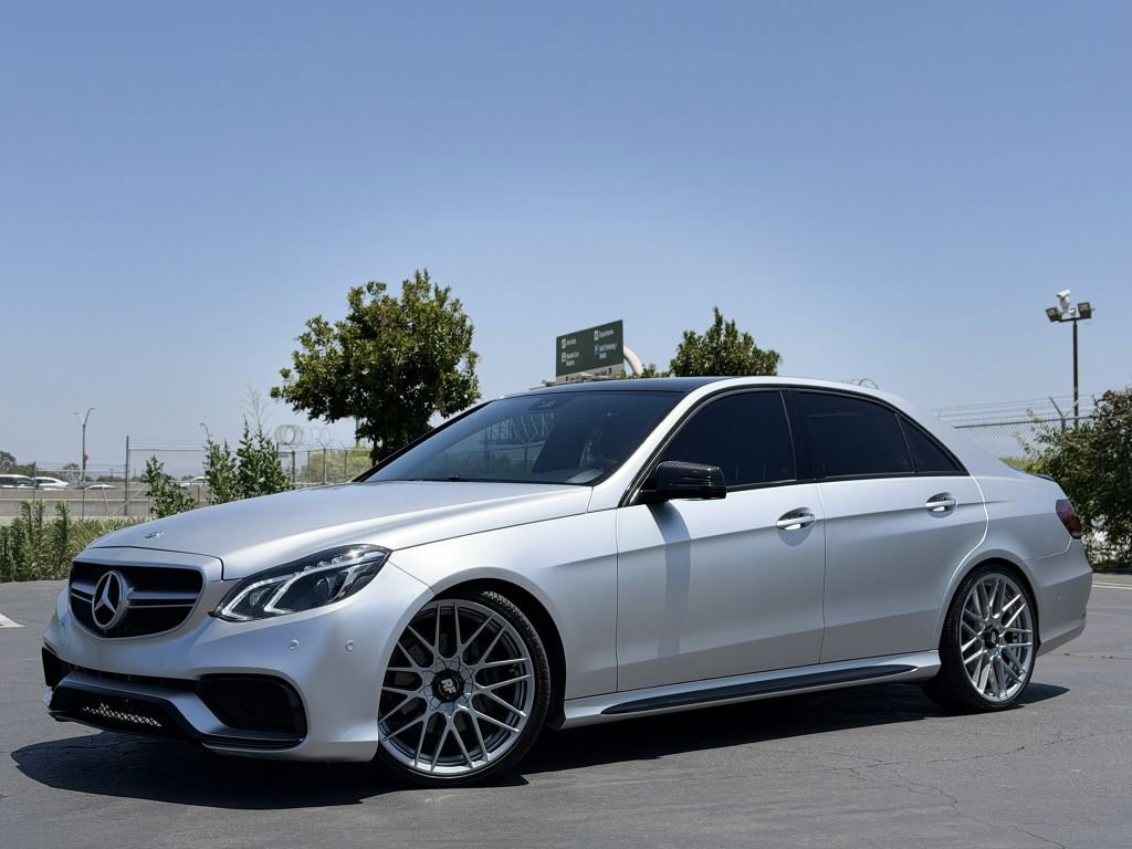 Used 2014 Mercedes-Benz E 350 Sedan image 3