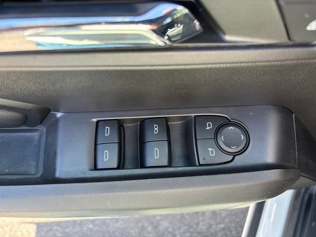 Used 2023 Chevrolet Colorado LT w/ LT Convenience Package II AWD/4WD image 12
