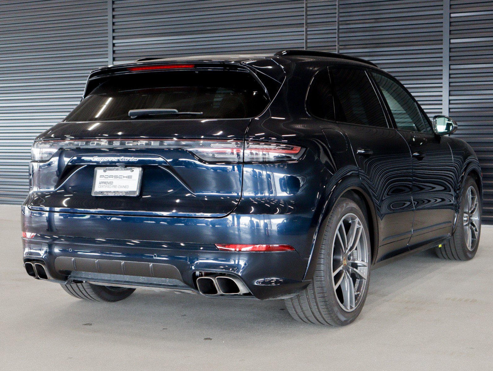 Certified 2022 Porsche Cayenne Turbo image 10