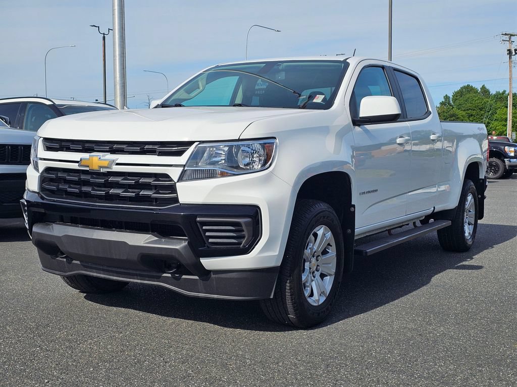 Used 2022 Chevrolet Colorado LT AWD/4WD image 7