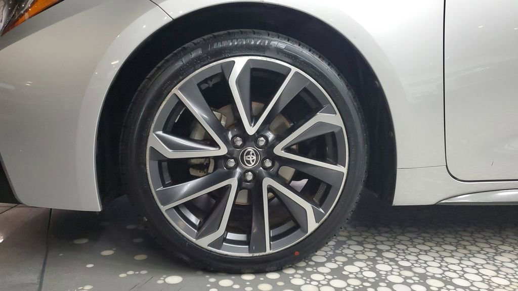 Used 2020 Toyota Corolla SE w/ Carpet Mat Package (TMS) image 7