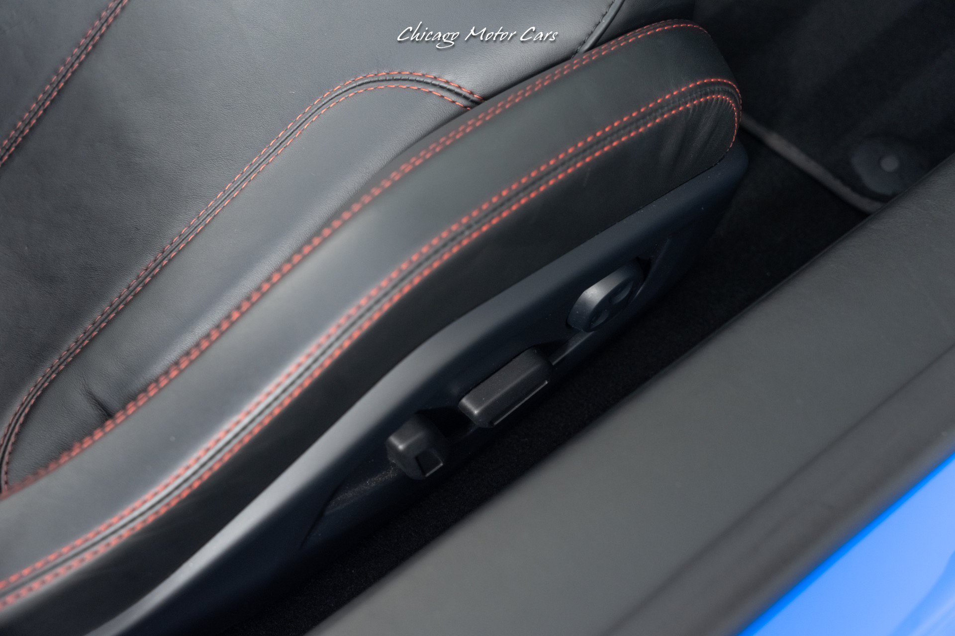 Used 2017 Lamborghini Huracan LP 580-2 RWD image 31