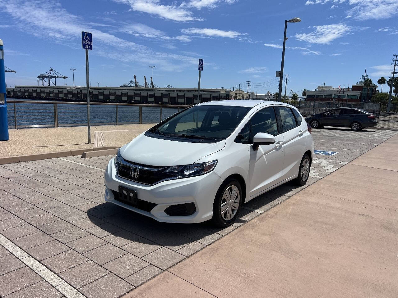 Used 2019 Honda Fit LX image 1