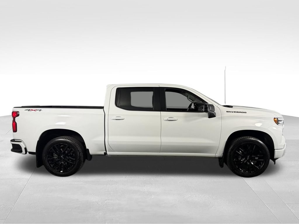 Used 2023 Chevrolet Silverado 1500 RST w/ Rally Edition AWD/4WD image 5