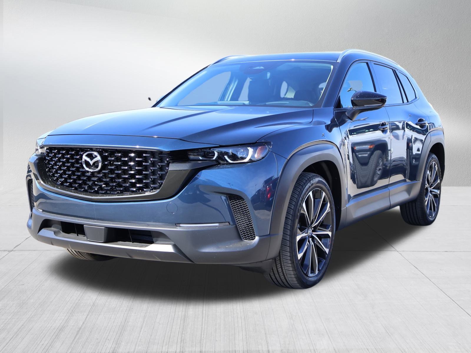 Certified 2025 MAZDA CX-50 AWD 2.5 S w/ Premium Plus Pkg image 4