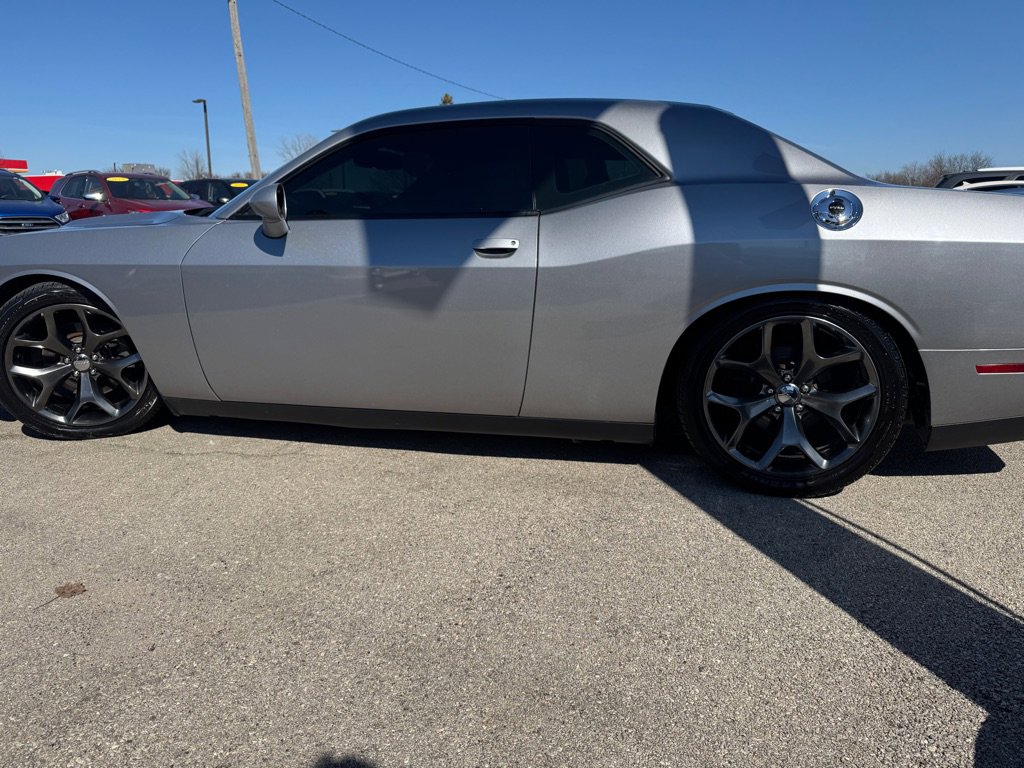 Used 2016 Dodge Challenger R/T w/ Cold Weather Group image 5