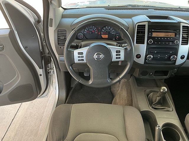 Used 2014 Nissan Frontier S w/ S Preferred Package RWD image 14