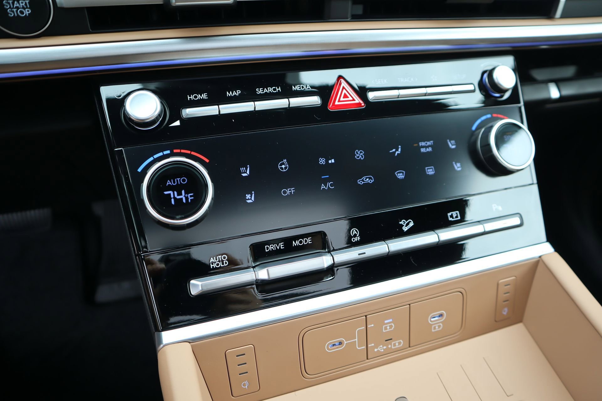 New 2026 Hyundai Santa Fe Calligraphy FWD image 15