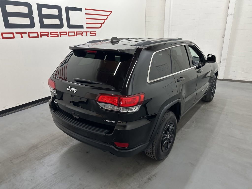 Used 2020 Jeep Grand Cherokee Laredo AWD/4WD image 8