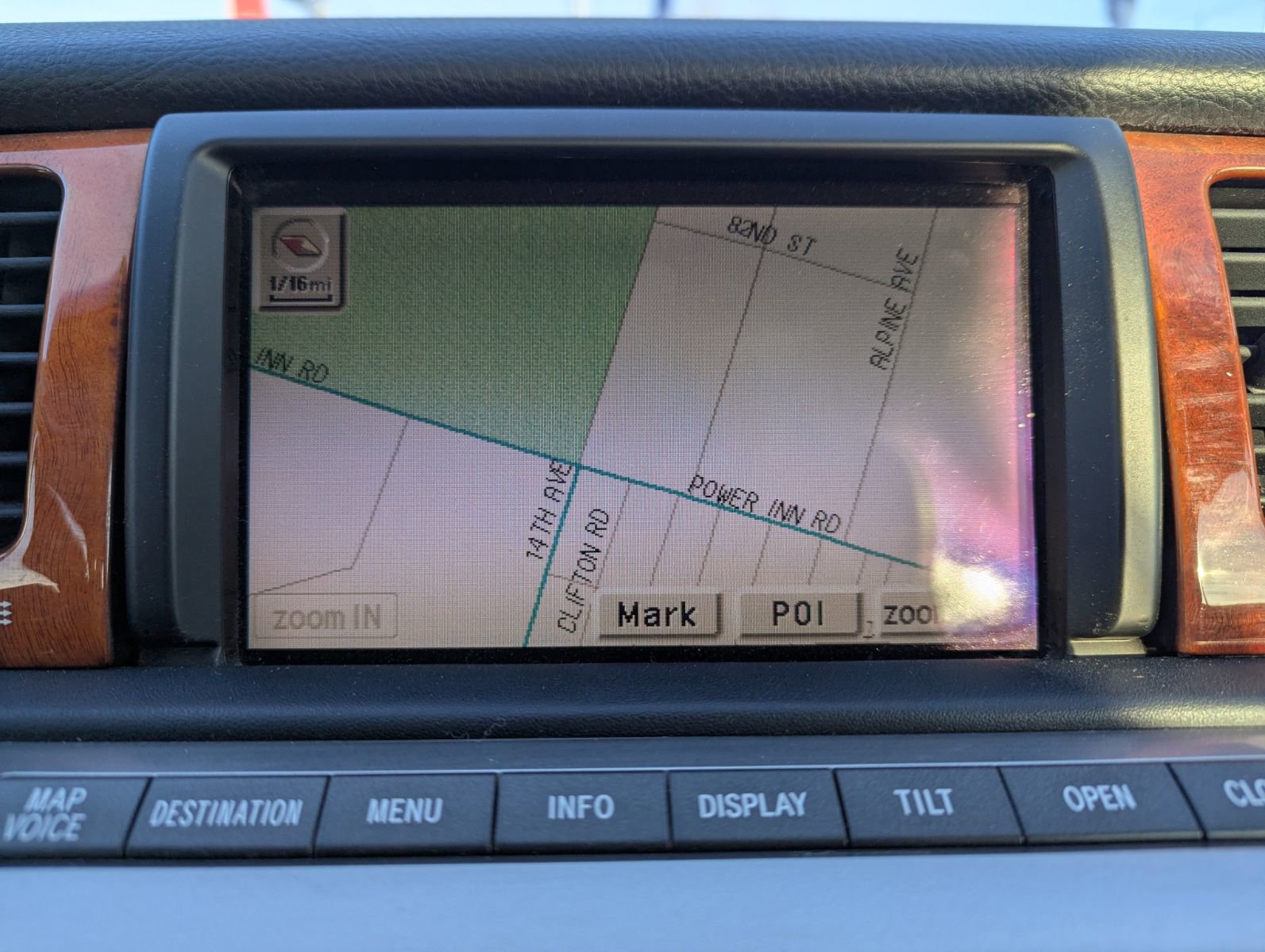 Used 2002 Lexus SC 430 Convertible image 16