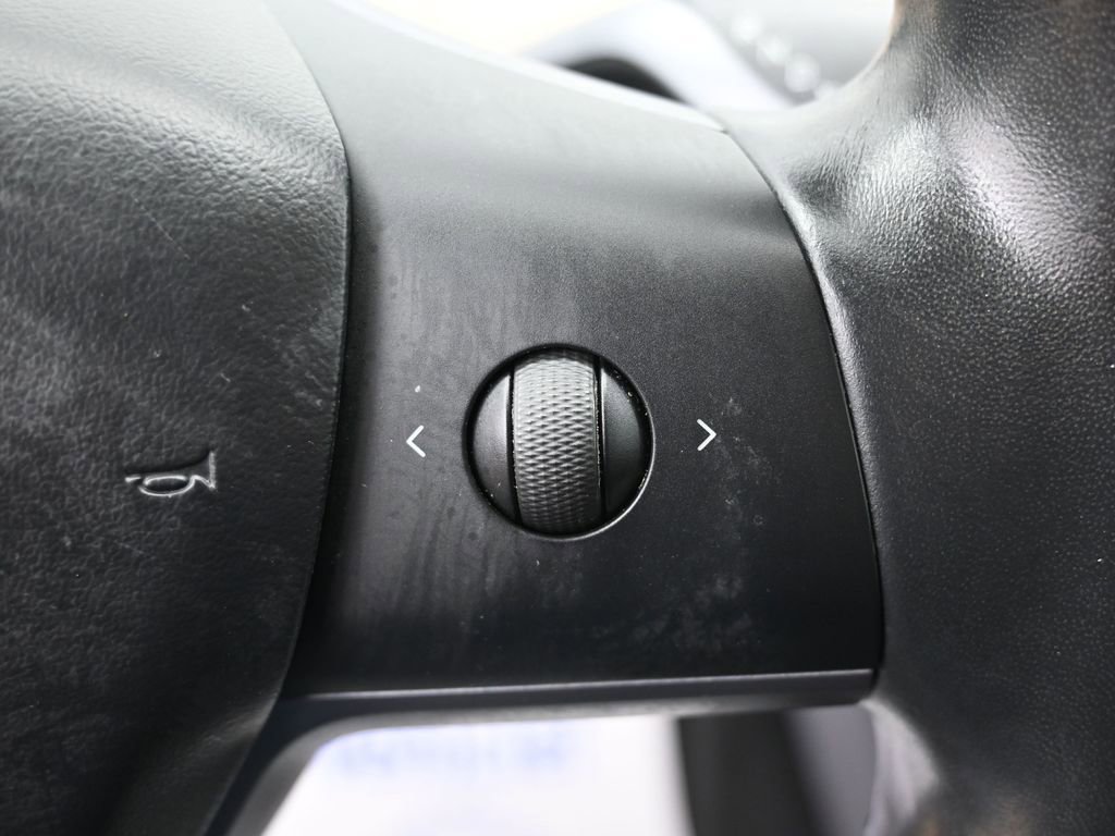 Used 2018 Tesla Model 3 Long Range image 19