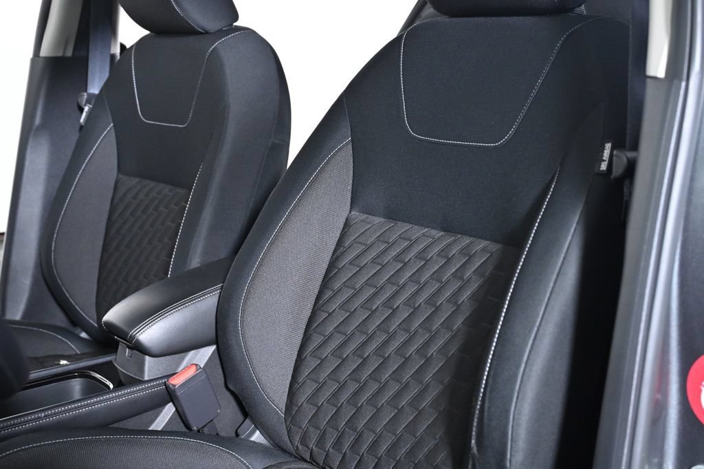 Certified 2022 Nissan Kicks SV FWD image 23