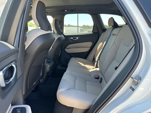 New 2026 Volvo XC60 B5 Plus w/ Protection Package Premier AWD/4WD image 11