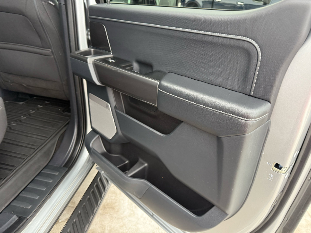 Used 2022 Ford F150 XLT w/ Equipment Group 302A High image 20