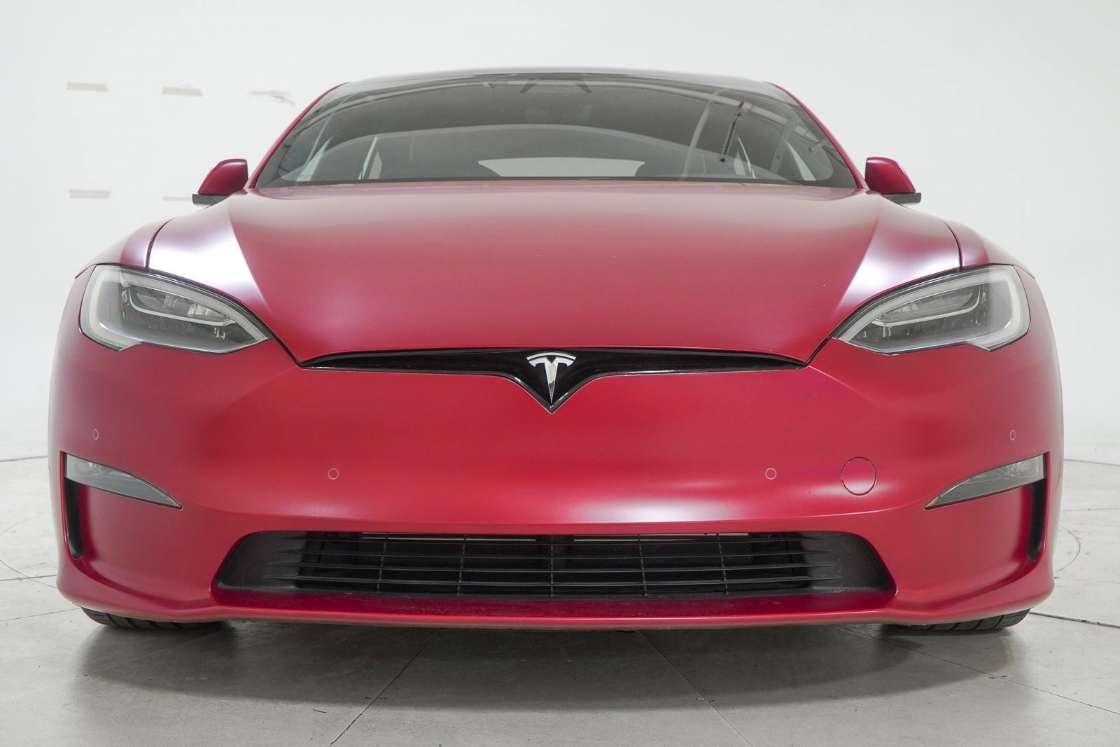 Used 2021 Tesla Model S Plaid image 17