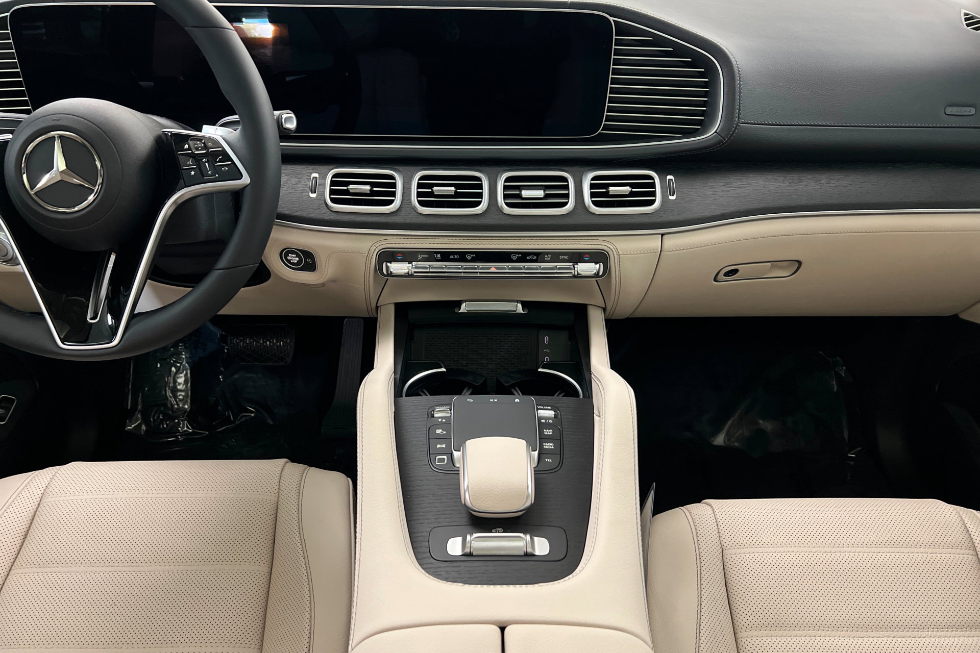 New 2026 Mercedes-Benz GLS 450 GLS 450 image 13