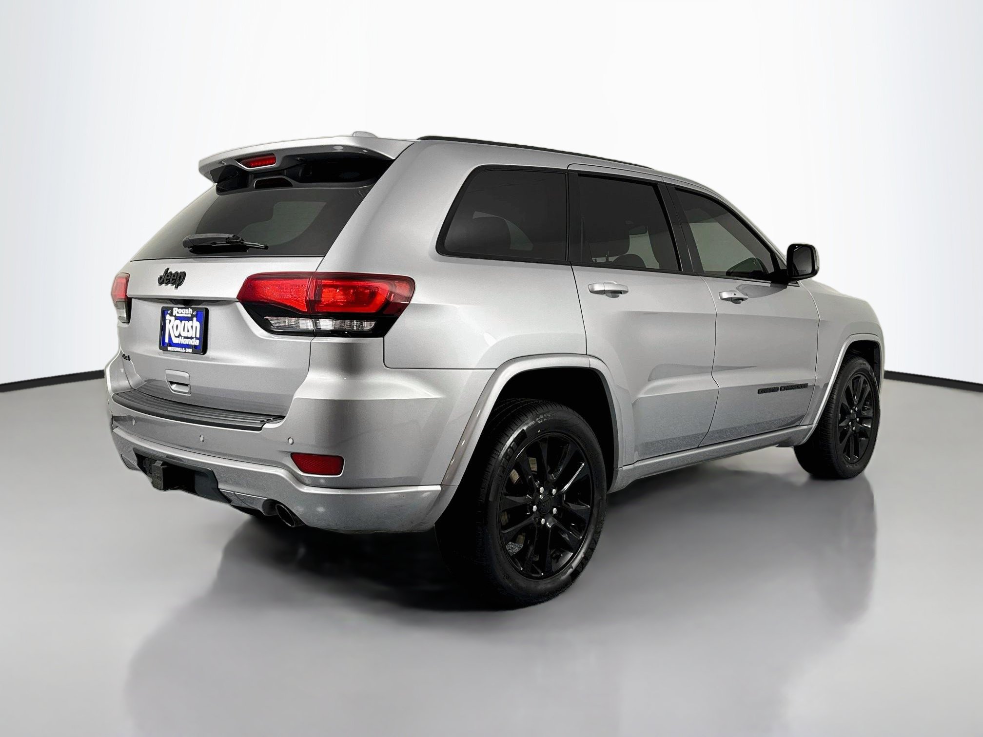 Used 2021 Jeep Grand Cherokee Laredo X AWD/4WD image 5