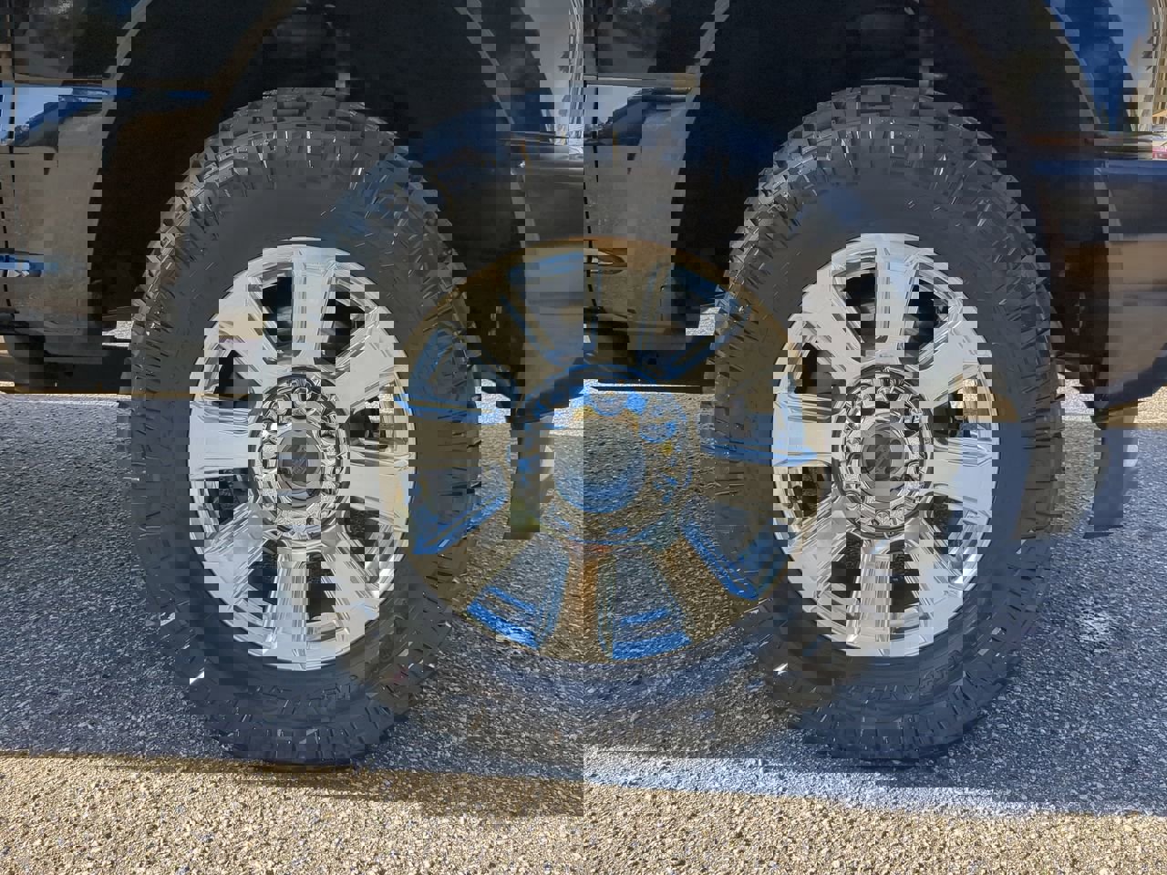 Used 2019 Ford F350 Platinum w/ Platinum Ultimate Package image 9