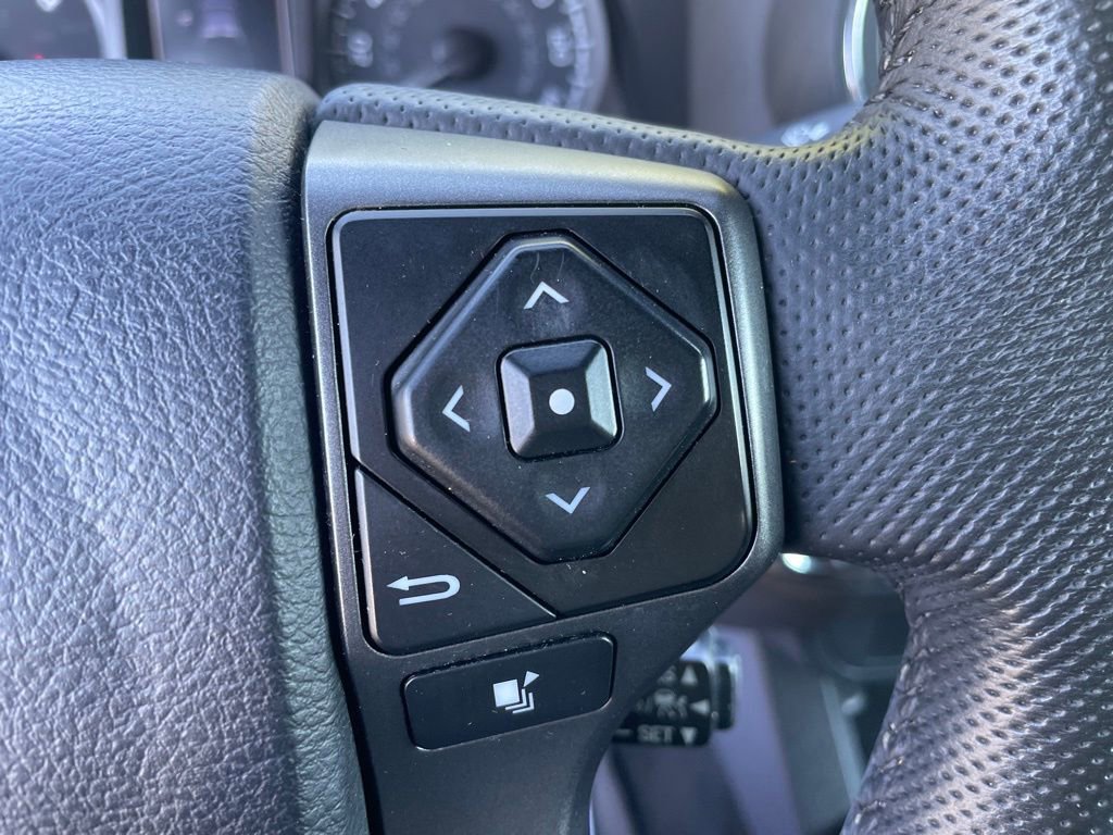 Used 2023 Toyota Tacoma TRD Off-Road AWD/4WD image 18