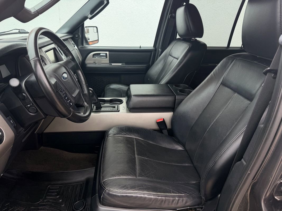 Used 2015 Ford Expedition EL XLT w/ Equipment Group 202A image 12