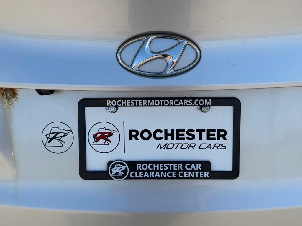 Used 2012 Hyundai Tucson Limited w/ Premium Pkg FWD image 24