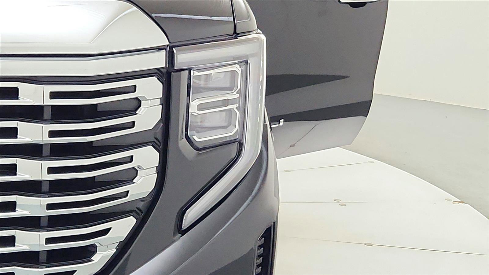 Used 2025 GMC Sierra 1500 Denali w/ Denali Reserve Package image 46