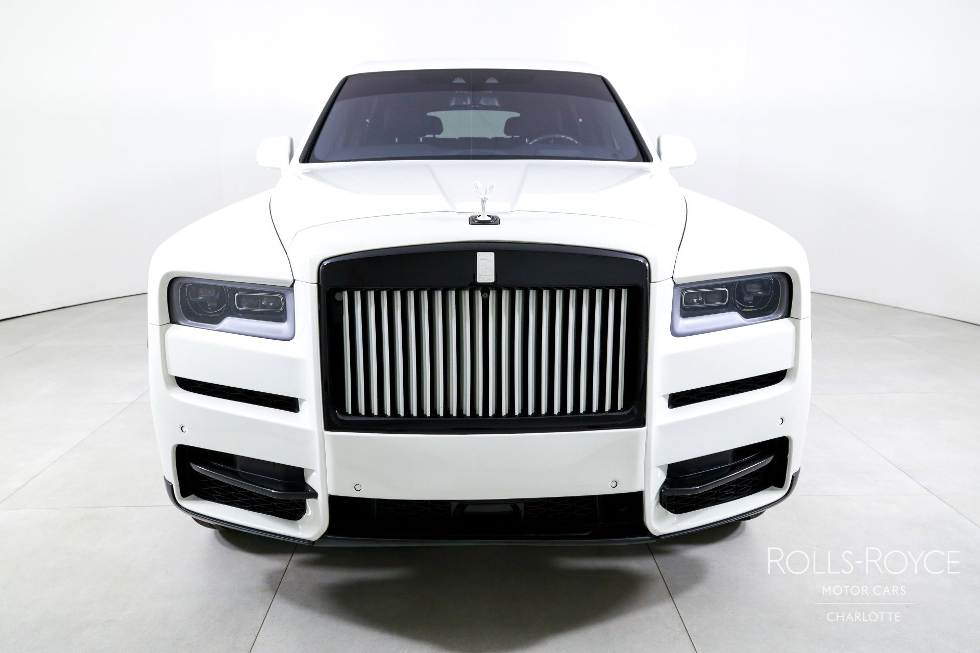 Used 2019 Rolls-Royce Cullinan image 7