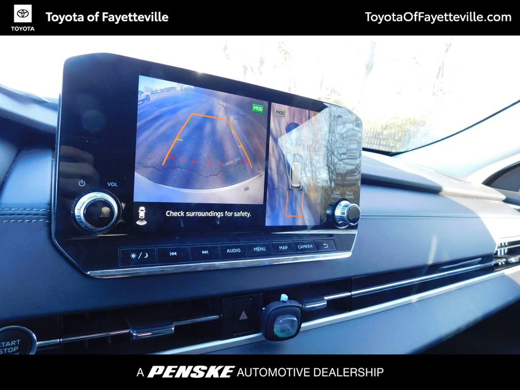 Used 2023 Mitsubishi Outlander SEL image 10