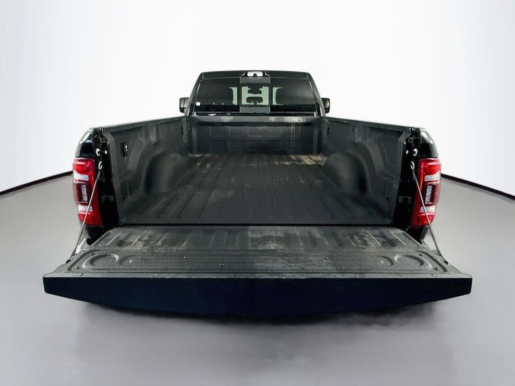Used 2024 RAM 3500 Limited AWD/4WD image 28
