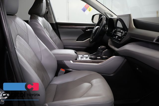 Certified 2021 Toyota Highlander Platinum AWD/4WD image 29