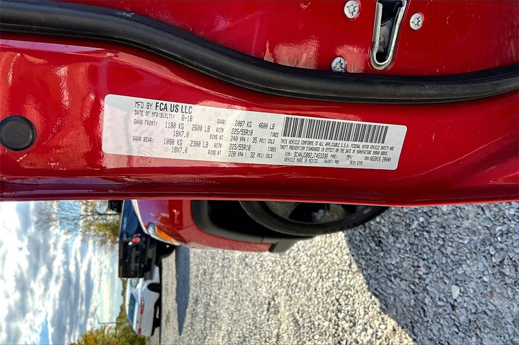 Used 2018 Jeep Compass Latitude image 28