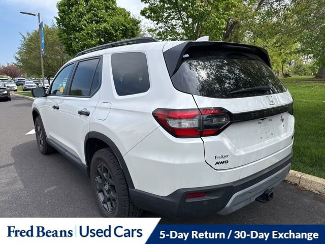 Used 2023 Honda Pilot TrailSport image 4