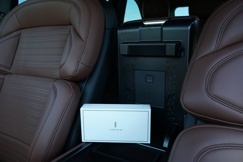 New 2026 Lincoln Nautilus Reserve AWD/4WD image 21