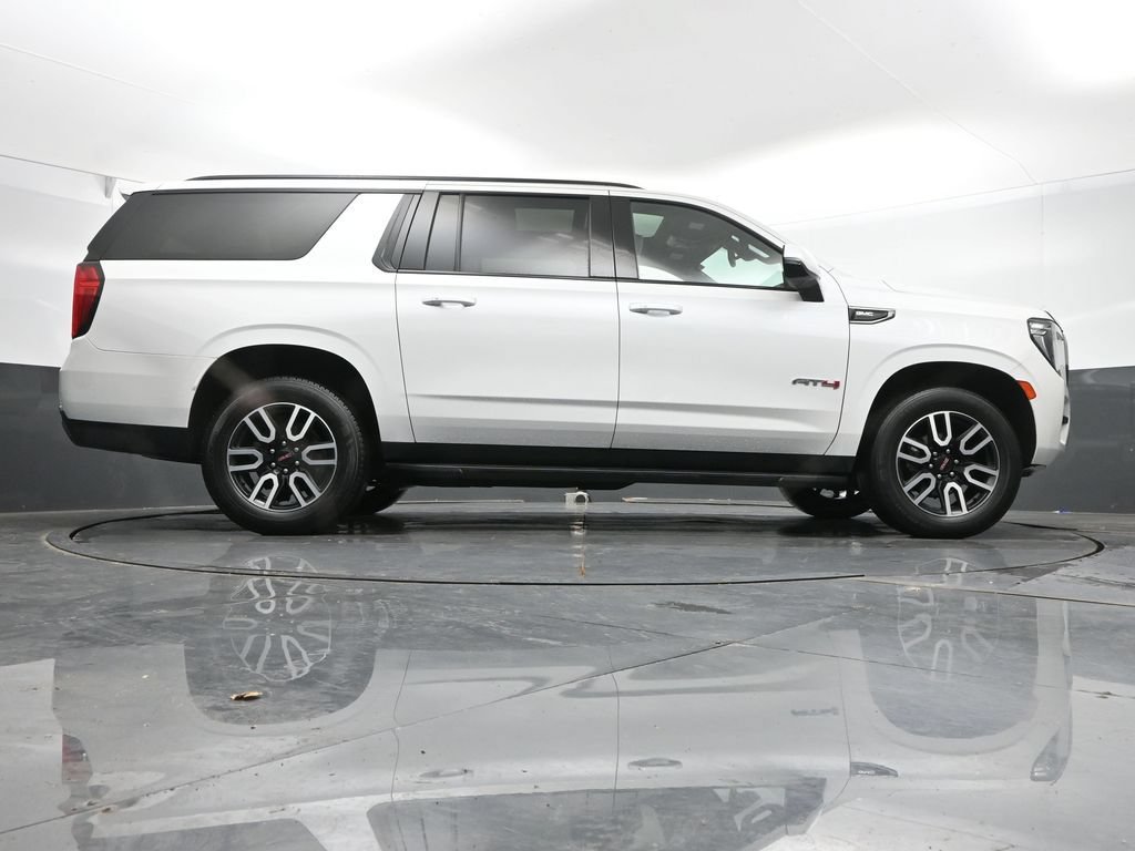 Used 2021 GMC Yukon XL AT4 AWD/4WD image 36