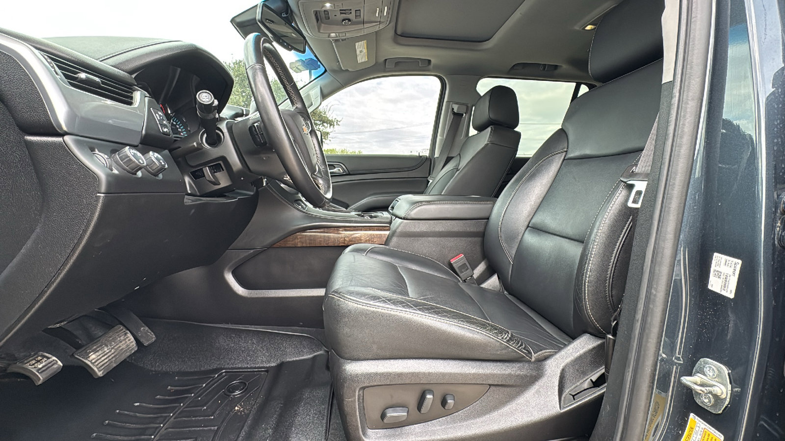 Used 2019 Chevrolet Tahoe LT image 9
