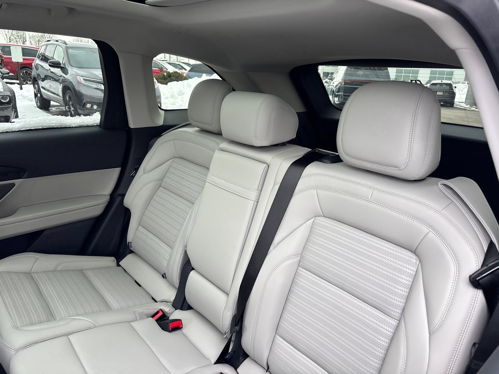 New 2026 Lincoln Nautilus Reserve w/ Jet Appearance Package AWD/4WD image 27