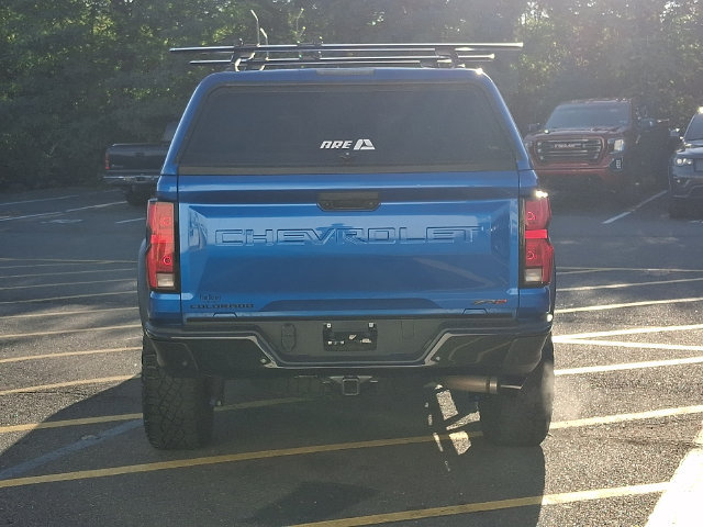 Certified 2023 Chevrolet Colorado ZR2 w/ ZR2 Convenience Package III AWD/4WD image 7