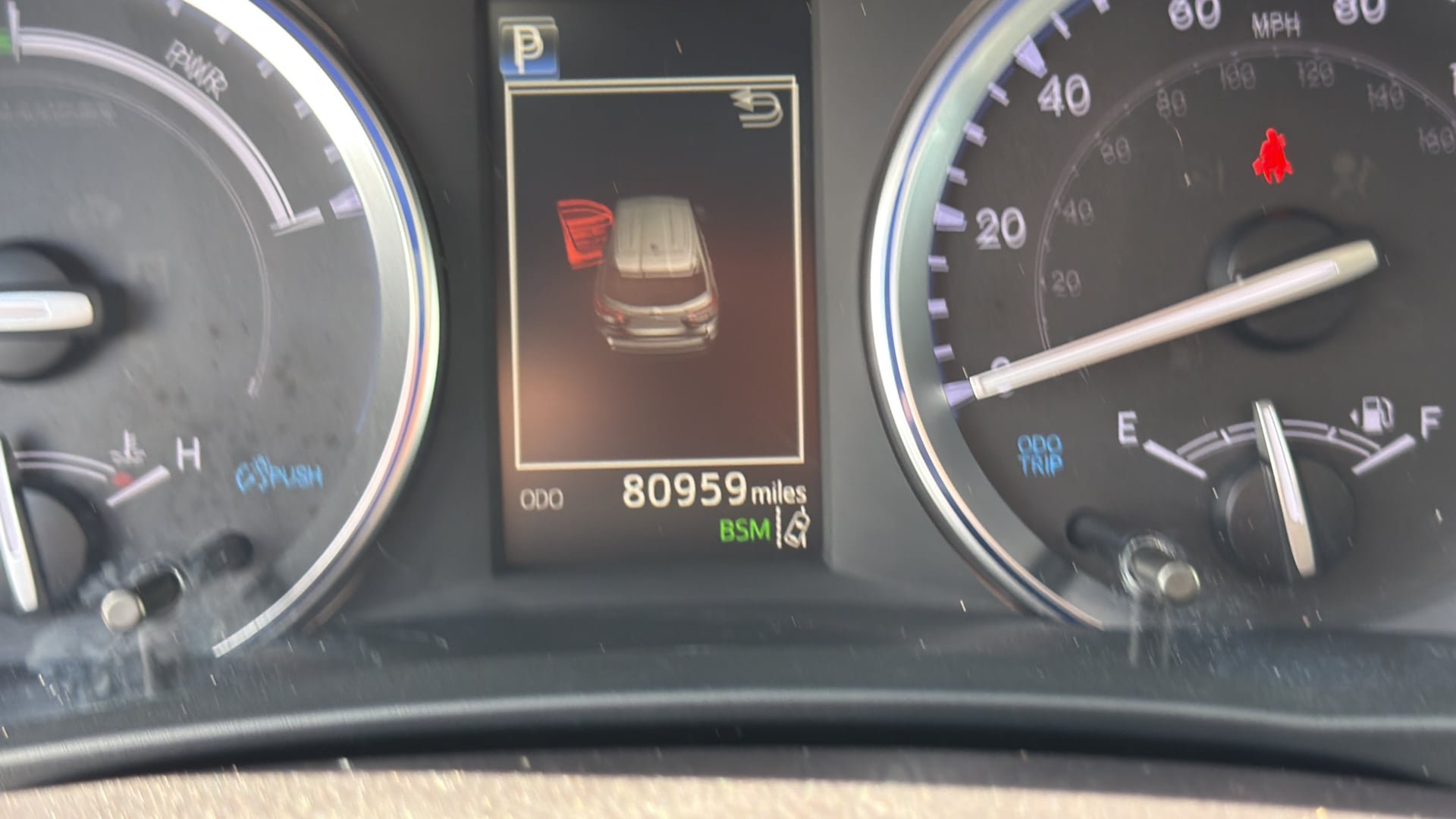 Used 2019 Toyota Highlander XLE AWD/4WD image 28