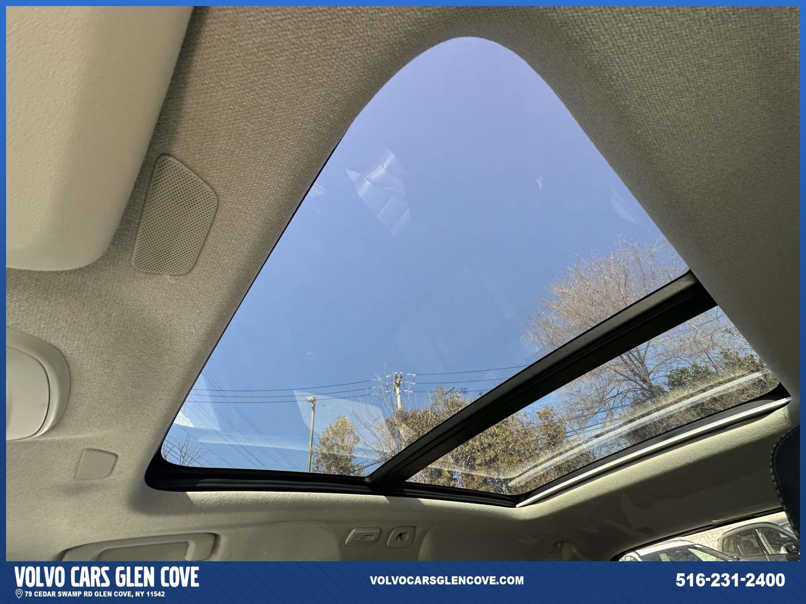 Used 2026 Volvo XC40 B5 Plus w/ Protection Package Premier image 30