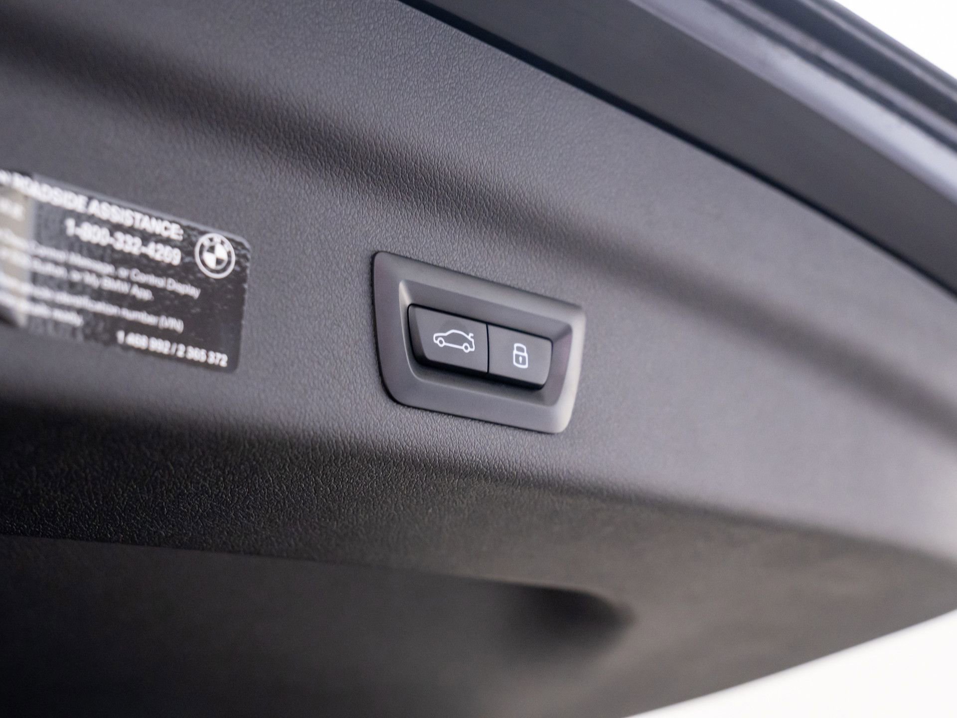 Used 2025 BMW X1 xDrive28i w/ M Sport Package image 37