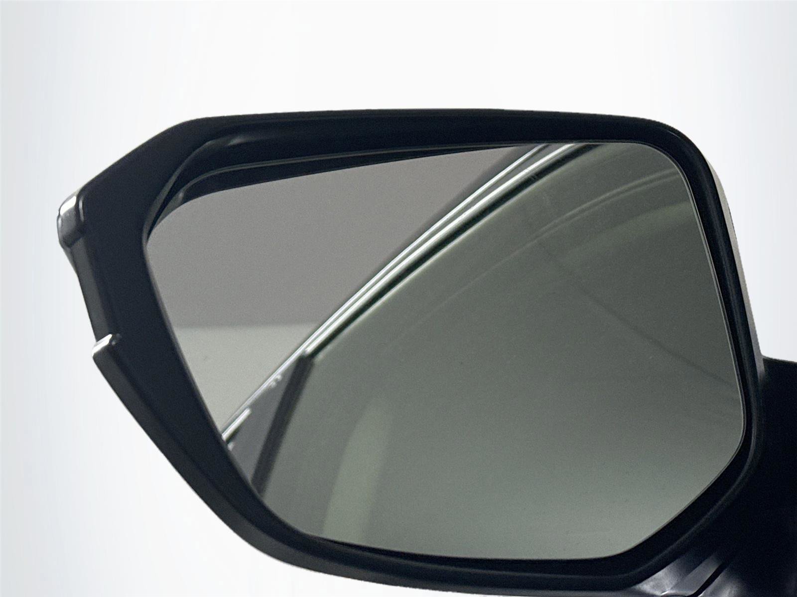 Used 2018 Honda Civic EX-L image 5