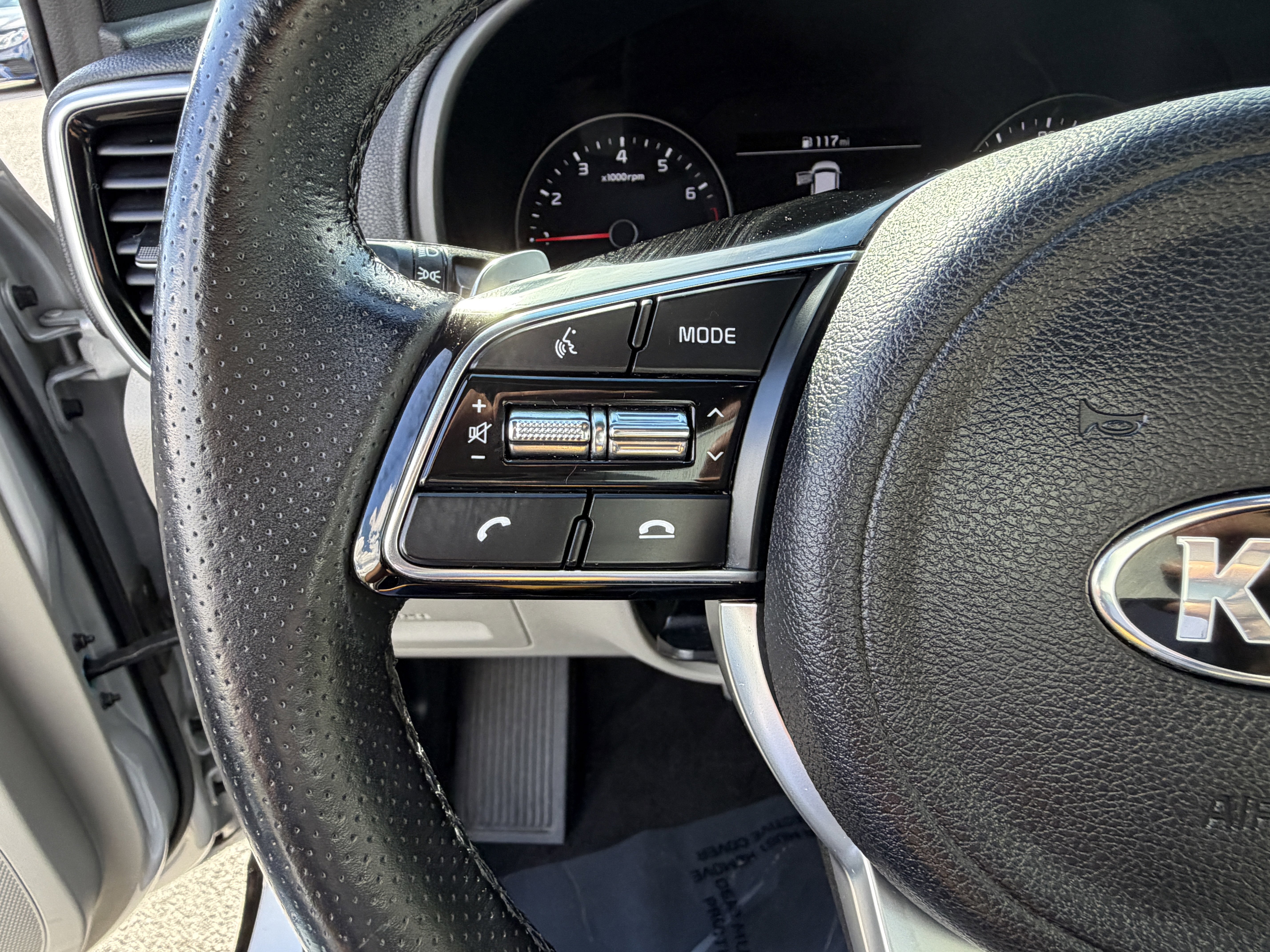 Used 2020 Kia Sportage SX image 27