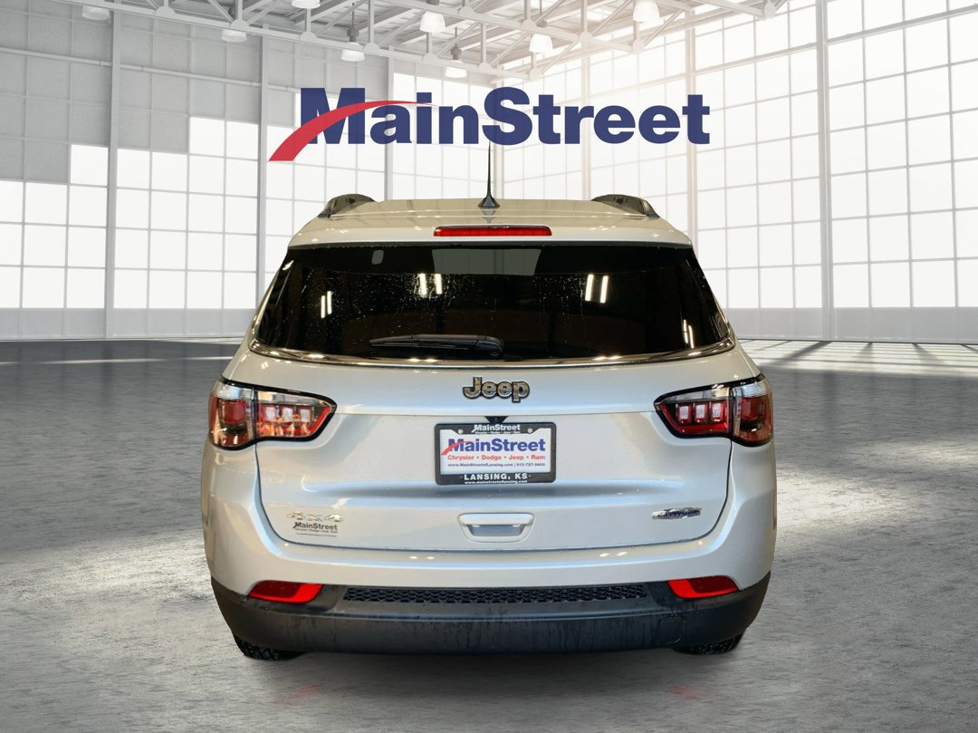 New 2026 Jeep Compass Latitude image 4