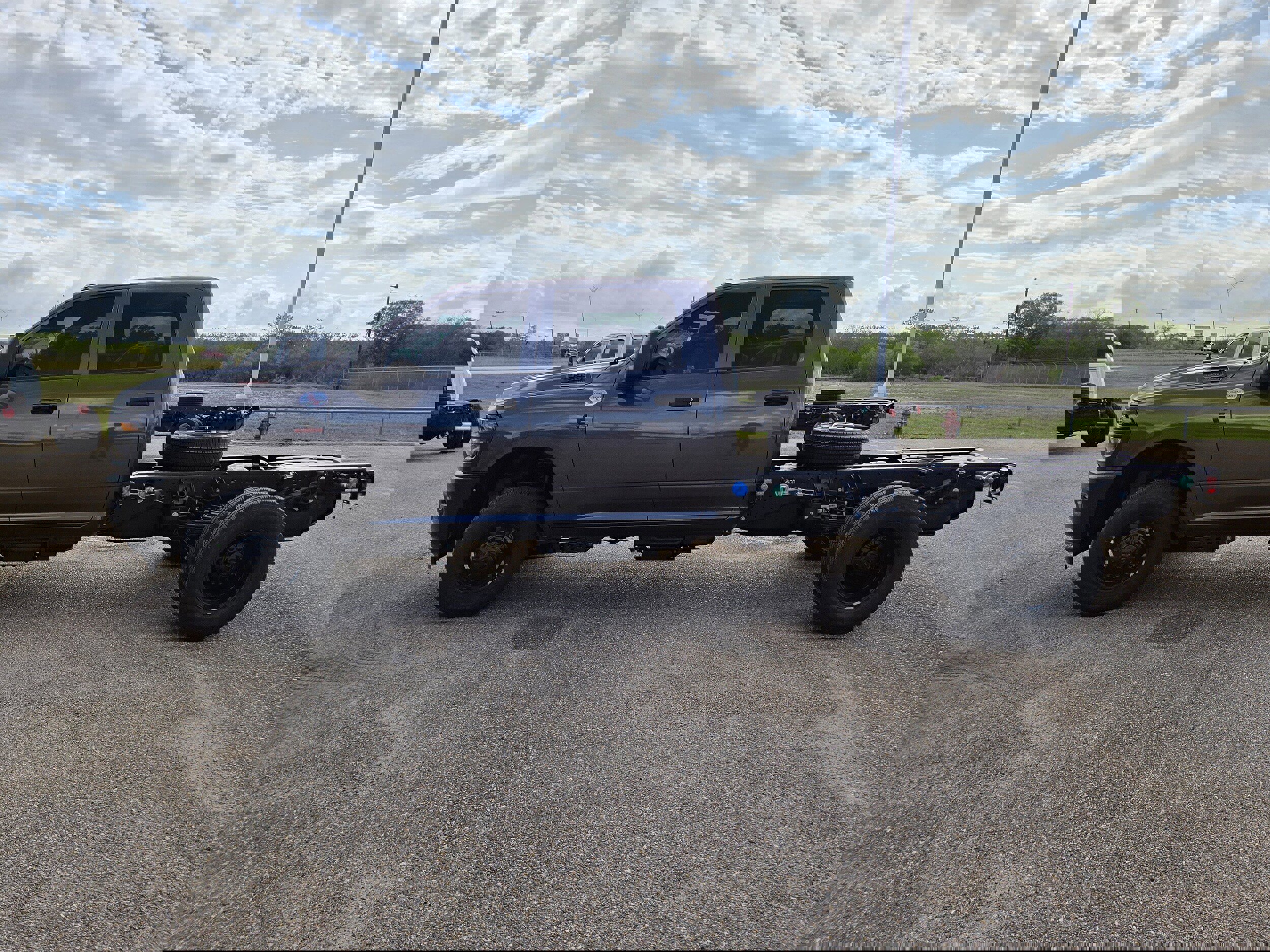 New 2026 RAM 3500 Tradesman image 4